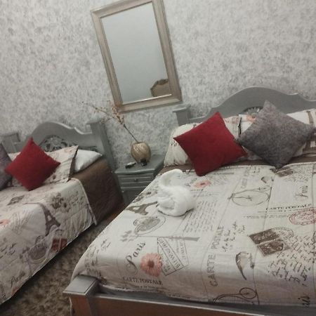 Hotel Salamina Highs Esterno foto