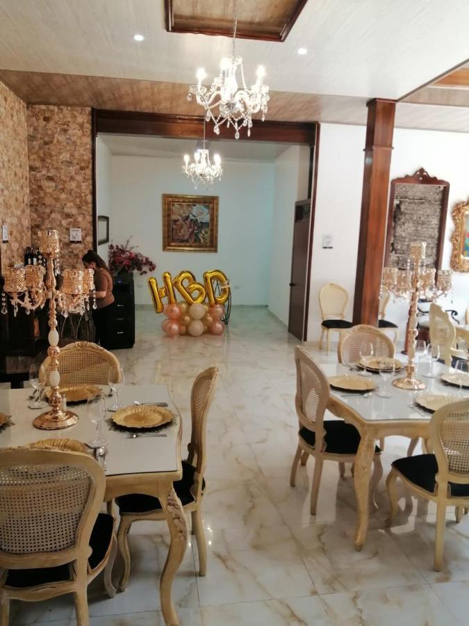 Hotel Salamina Highs Esterno foto
