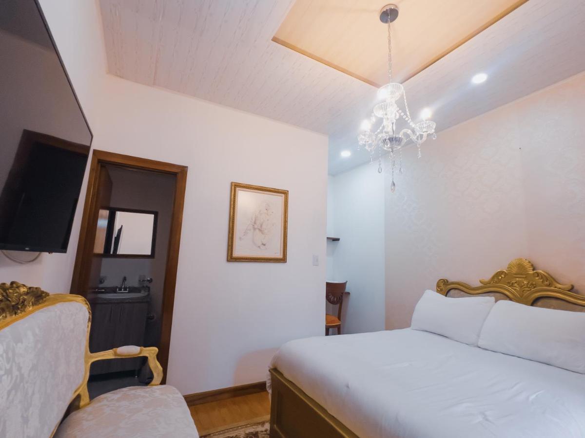 Hotel Salamina Highs Esterno foto